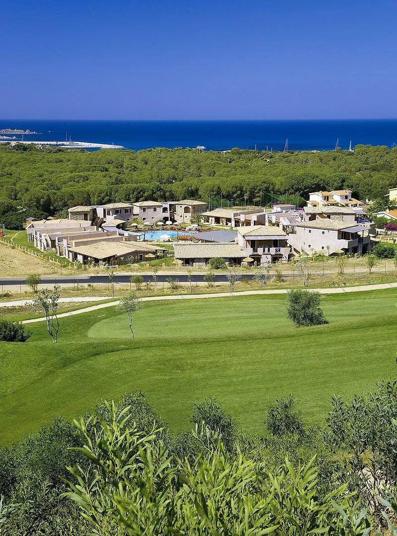 וילסימיוס S'Incantu Resort מלון דירות