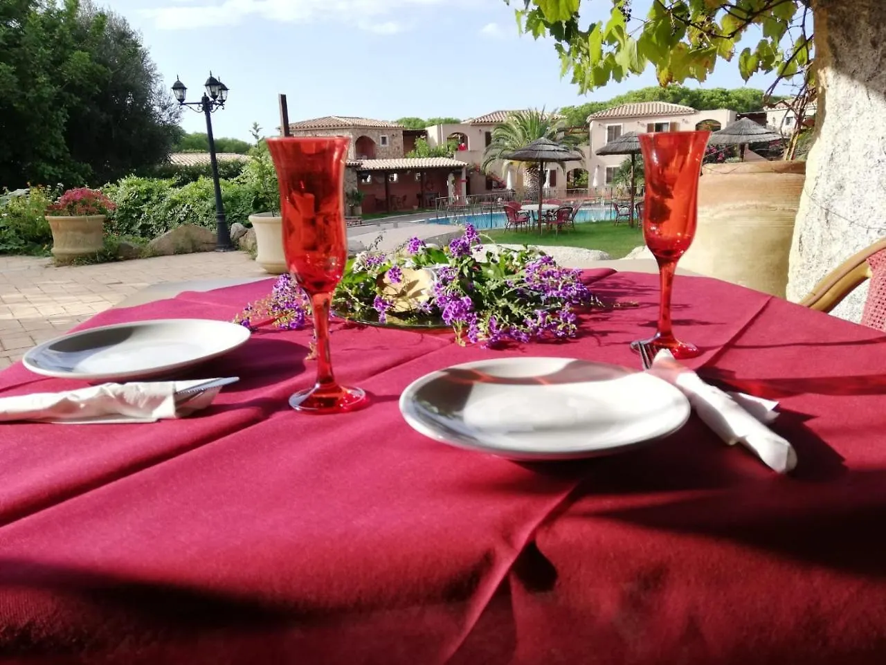מלון דירות וילסימיוס S'Incantu Resort